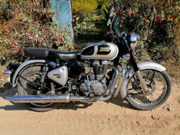 Rented this for a day. Quite enjoyed touring around on it.        28°7'59